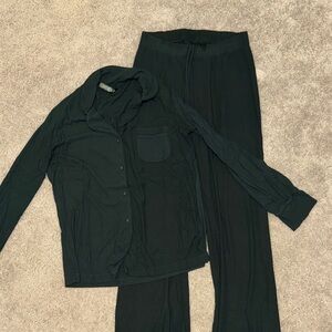 Skims Dark Green Pajama Set - Soft Lounge